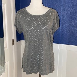 NWOT Sundance All About Eyelet tee in moonshine gray